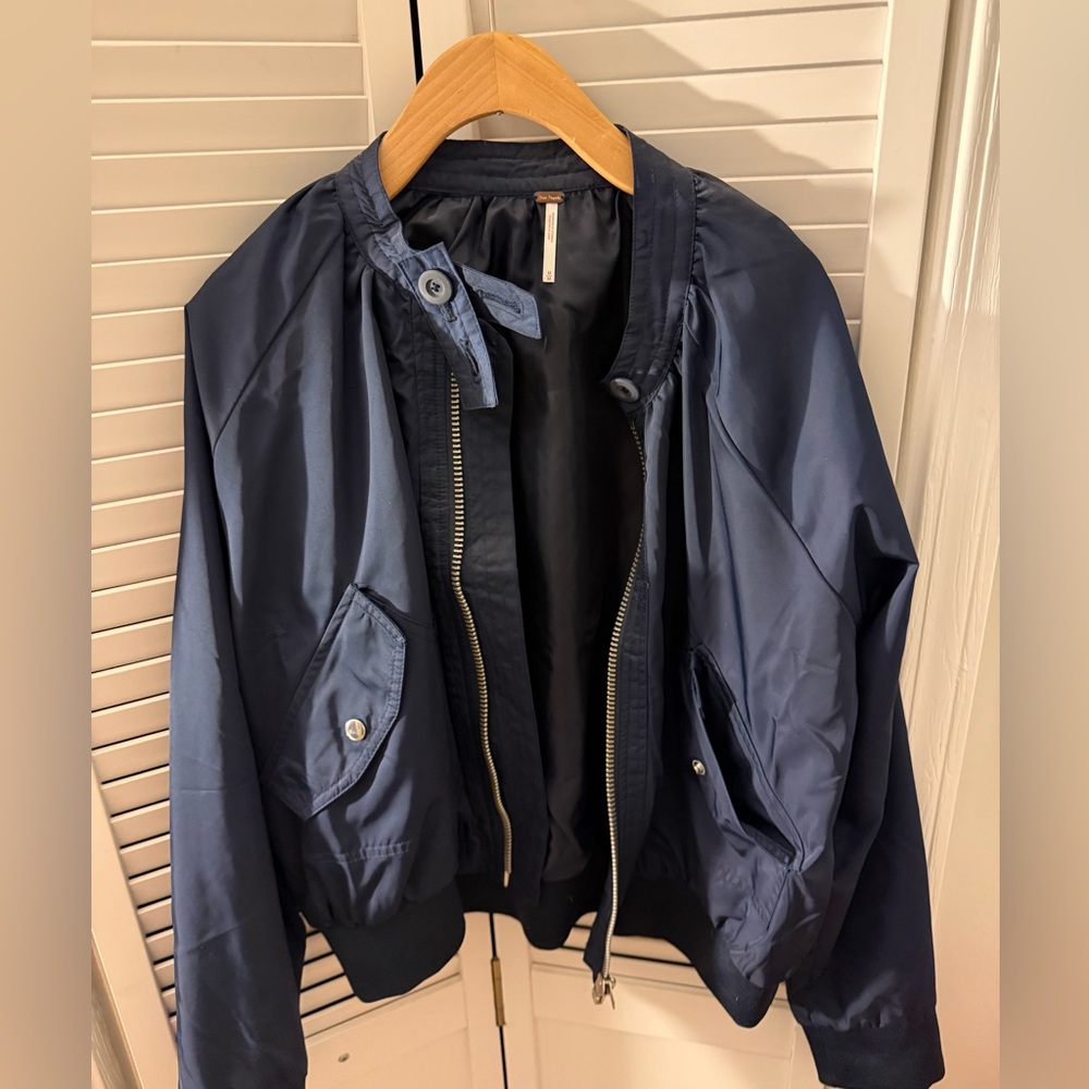 Free People bomber jacket M